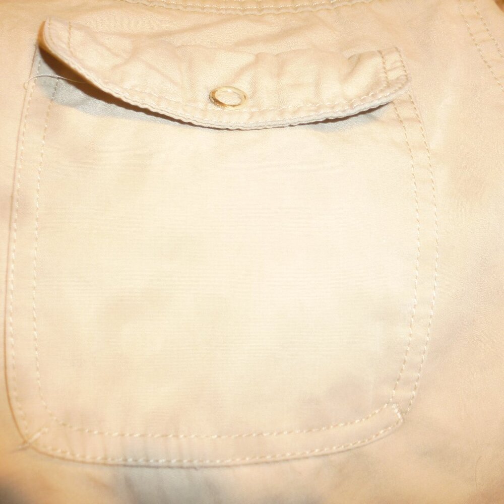 Nike Cropped Pants with pockets /Khaki capris Sz Large - Picture 11 of 11